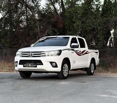 Toyota Hilux 2020, photo 3 of 4