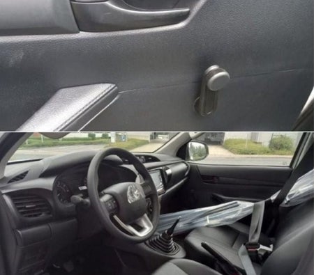 Toyota Hilux 2023, photo 3 of 4