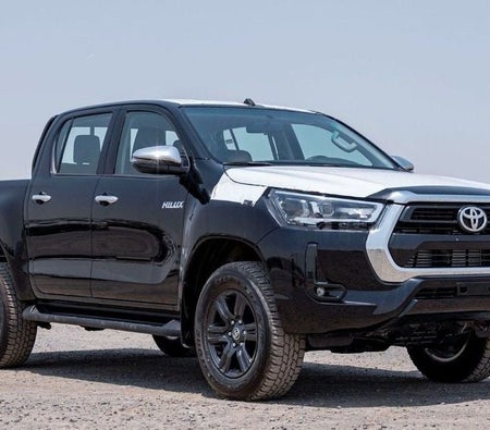 Toyota Hilux 2024, photo 2 of 4