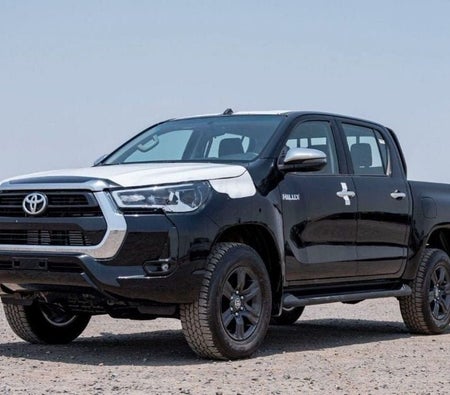 Toyota Hilux 2024, photo 1 of 4