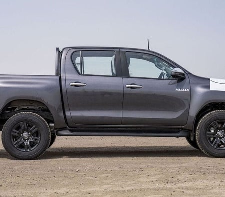 Toyota Hilux 2024, photo 4 of 4