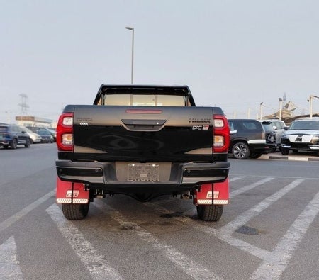 Toyota Hilux 2025, photo 4 of 4