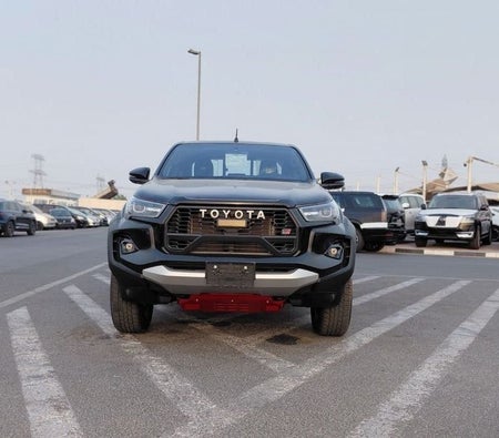 Toyota Hilux 2025, photo 2 of 4