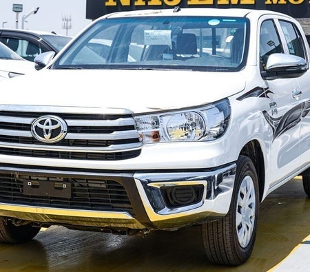 Toyota Hilux 2025, photo 3 of 4