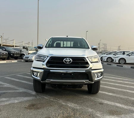 Toyota Hilux 2025, photo 4 of 4