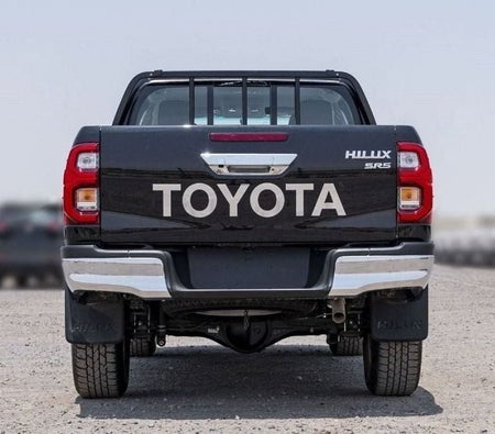 Toyota Hilux 2025, photo 4 of 4