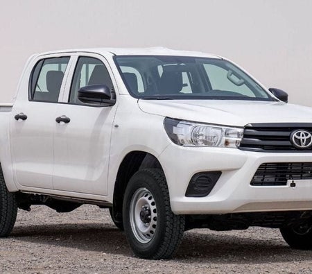 Toyota Hilux 2025, photo 1 of 4