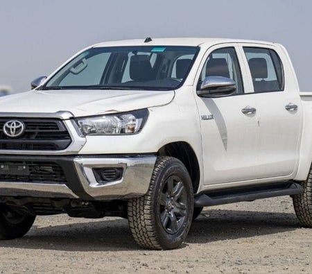 Toyota Hilux 2025, photo 2 of 4