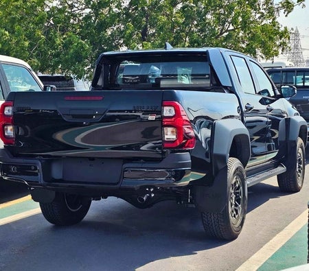 Nero Toyota Hilux 2025