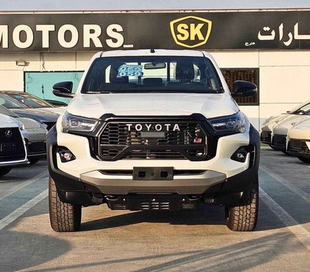 Bianca Toyota Hilux 2025