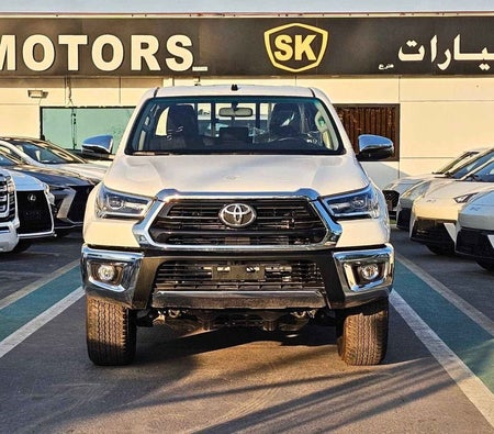 Bianca Toyota Hilux 2025