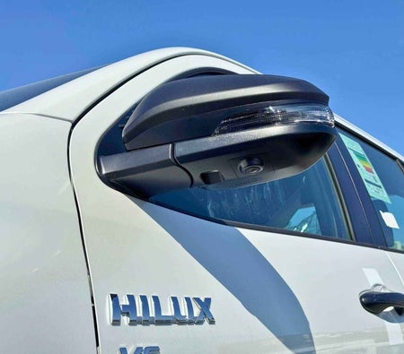 Bianca Toyota Hilux 2025