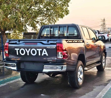 gris Toyota Hilux 2025 gris Toyota Hilux 2025