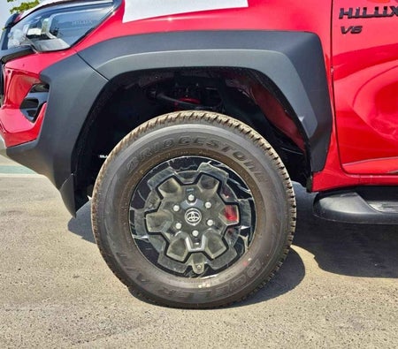 Red Toyota Hilux 2025