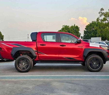 Red Toyota Hilux 2025