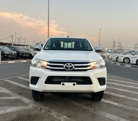 Toyota Hilux 2026, photo 2 of 4