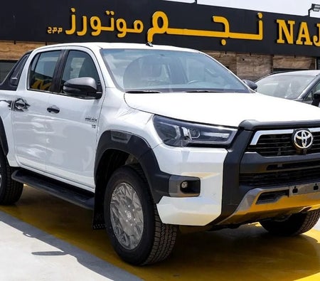 Toyota Hilux 2026, photo 2 of 4