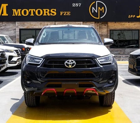 Toyota Hilux 2026, photo 2 of 4