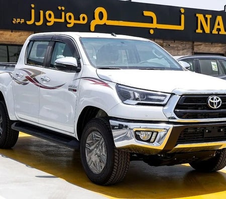Toyota Hilux 2026, photo 2 of 4