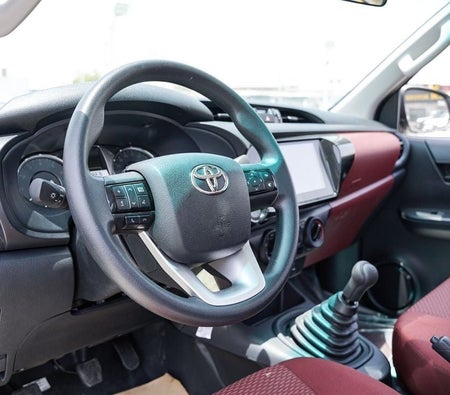 Toyota Hilux 2026, photo 4 of 4