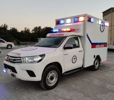 Toyota Hilux 2026, photo 1 of 4