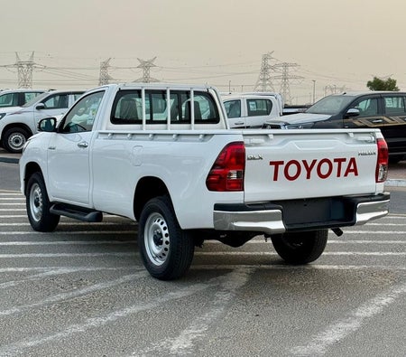 Toyota Hilux 2026, photo 4 of 4