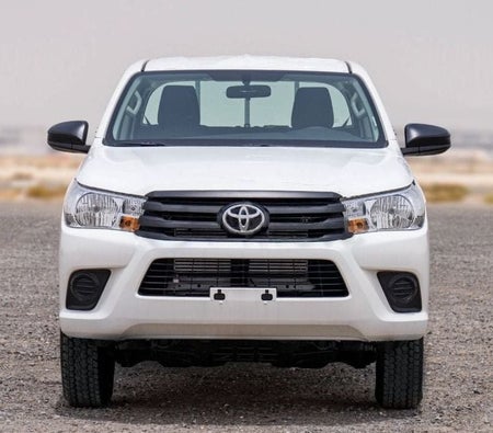 Toyota Hilux 2026, photo 2 of 4