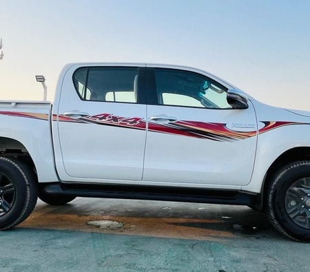 Toyota Hilux  2026, photo 1 of 4