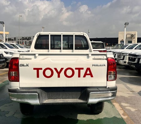 Toyota Hilux  2026, photo 3 of 4