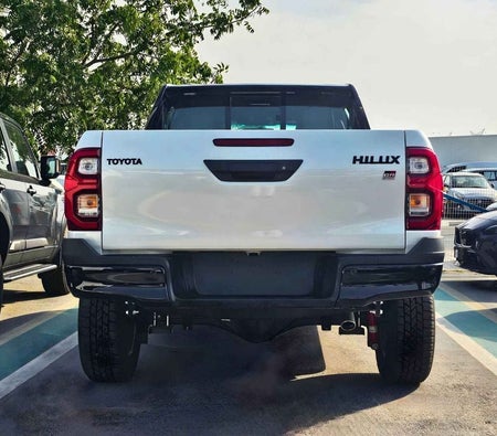 Bianca Toyota Hilux 2026