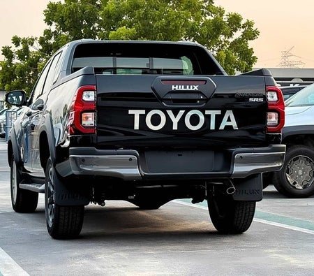Nero Toyota Hilux 2026