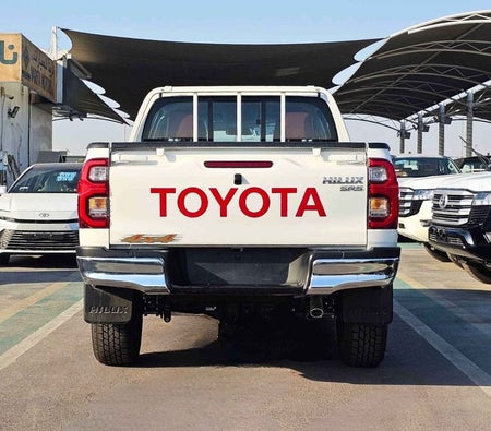 Bianca Toyota Hilux 2026