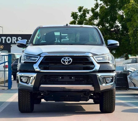 Nero Toyota Hilux 2026