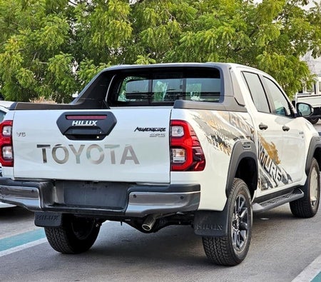 Bianca Toyota Hilux 2026