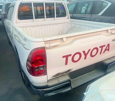 Bianca Toyota Hilux 2026