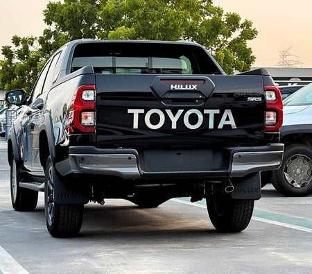 Черный Toyota Hilux 2026 Черный Toyota Hilux 2026