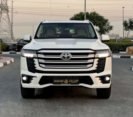 Toyota Land Cruiser  2025, photo 2 of 4
