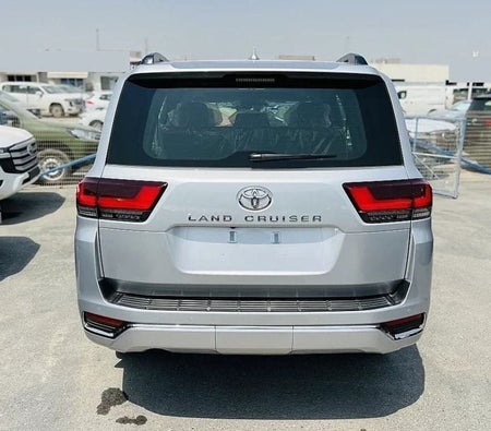 Toyota Land Cruiser 2025, photo 2 of 4