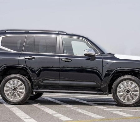 Toyota Land Cruiser 2025, photo 3 of 4