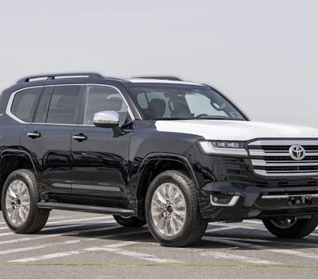 Toyota Land Cruiser 2025, photo 1 of 4