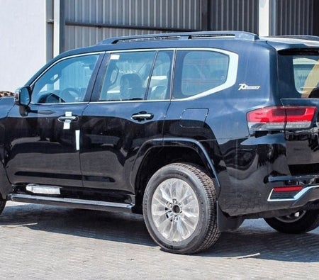 Toyota Land Cruiser 2025, photo 3 of 4