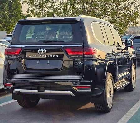 Nero Toyota Land Cruiser 2025