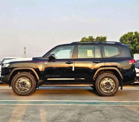 Nero Toyota Land Cruiser 2025