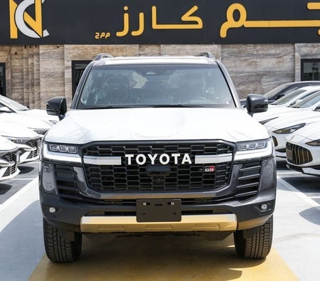 Toyota Land Cruiser 2026, photo 2 of 4