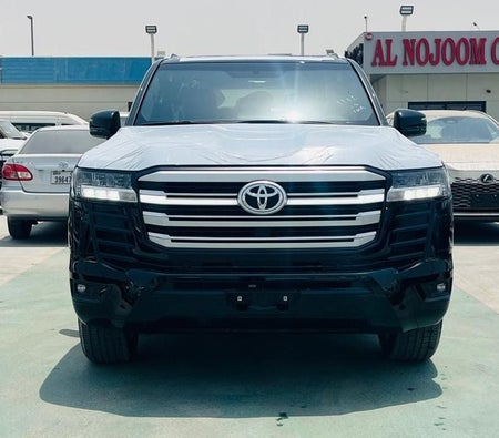 Toyota Land Cruiser  2026, photo 2 of 4