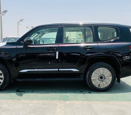 Toyota Land Cruiser  2026, photo 4 of 4