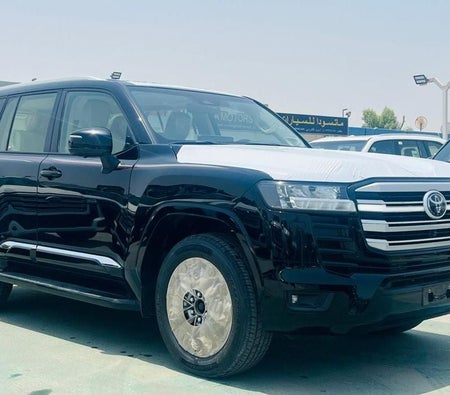 Toyota Land Cruiser  2026, photo 1 of 4