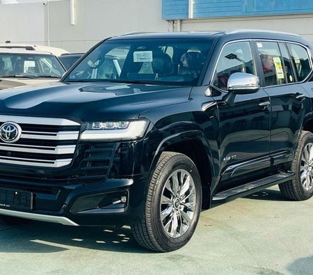 Toyota Land Cruiser  2026, photo 2 of 4