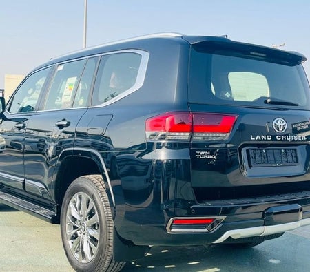 Toyota Land Cruiser  2026, photo 3 of 4