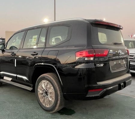 Toyota Land Cruiser  2026, photo 4 of 4